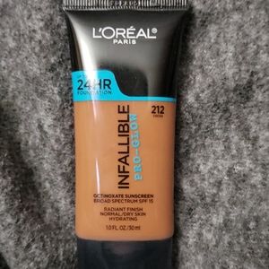 L'oreal Paris Pro Glow foundation